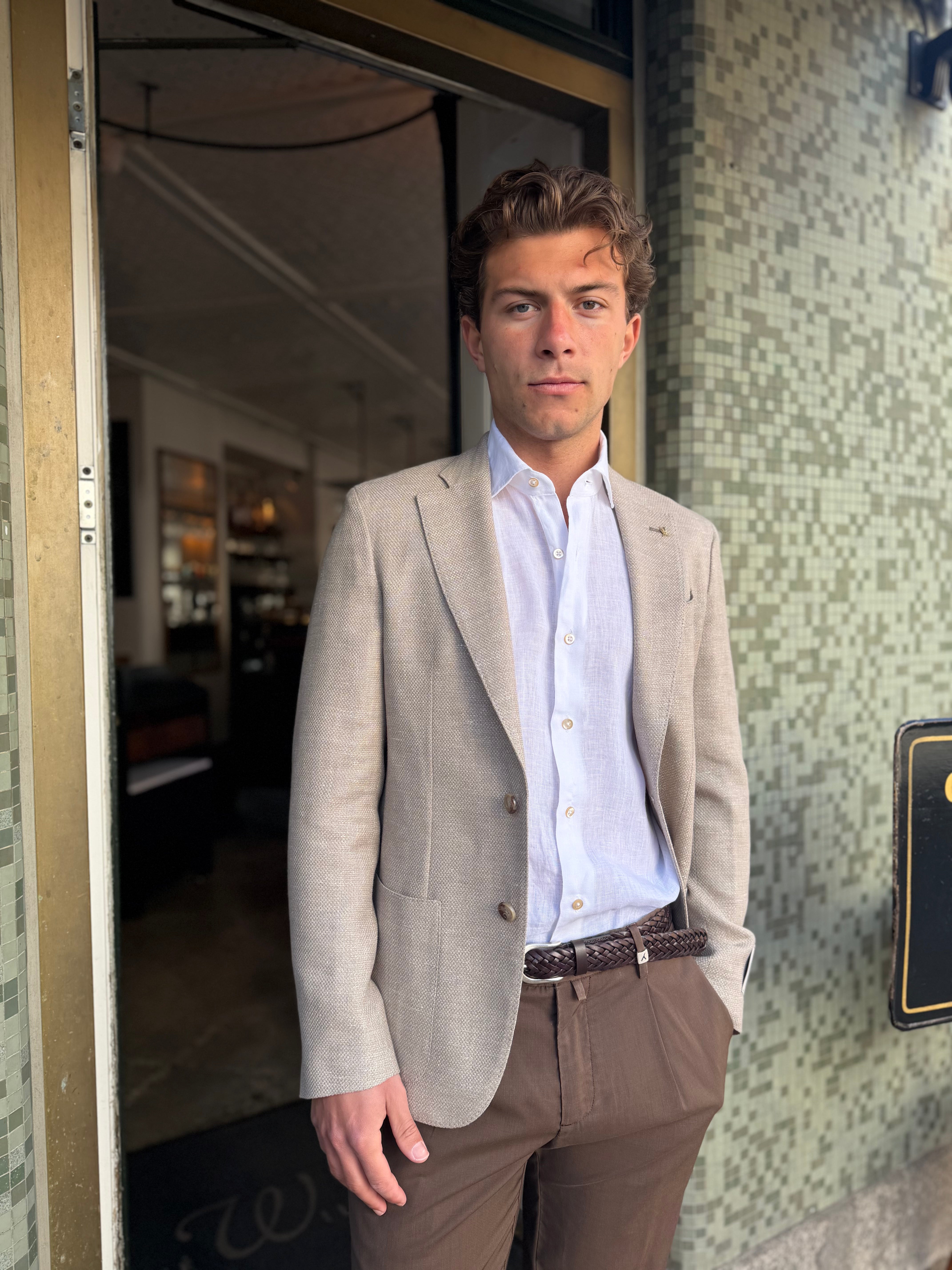 Jakke Ukonstrueret med påsyet lommer